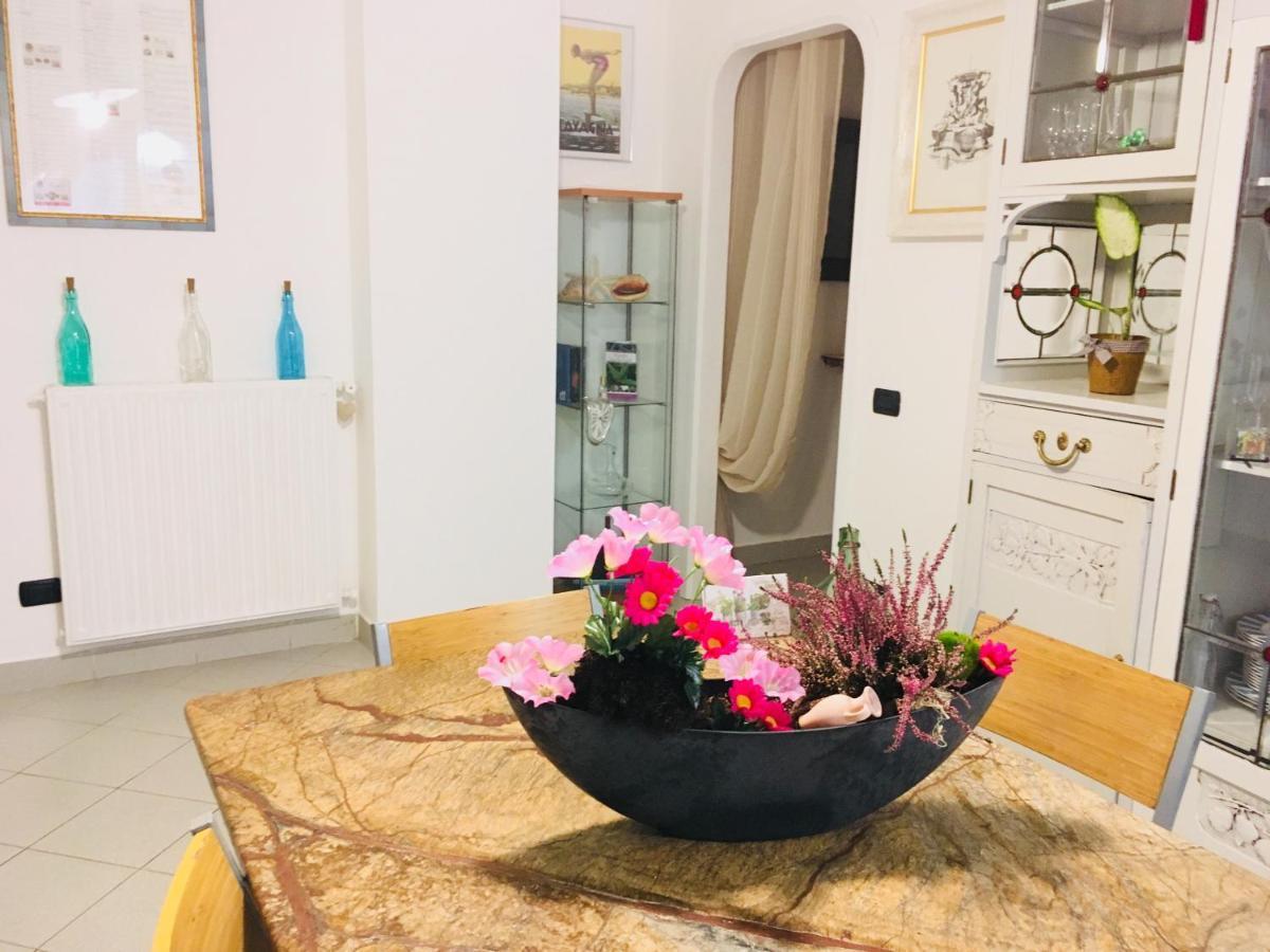 B&B Le Bouganville Lavagna Eksteriør bilde