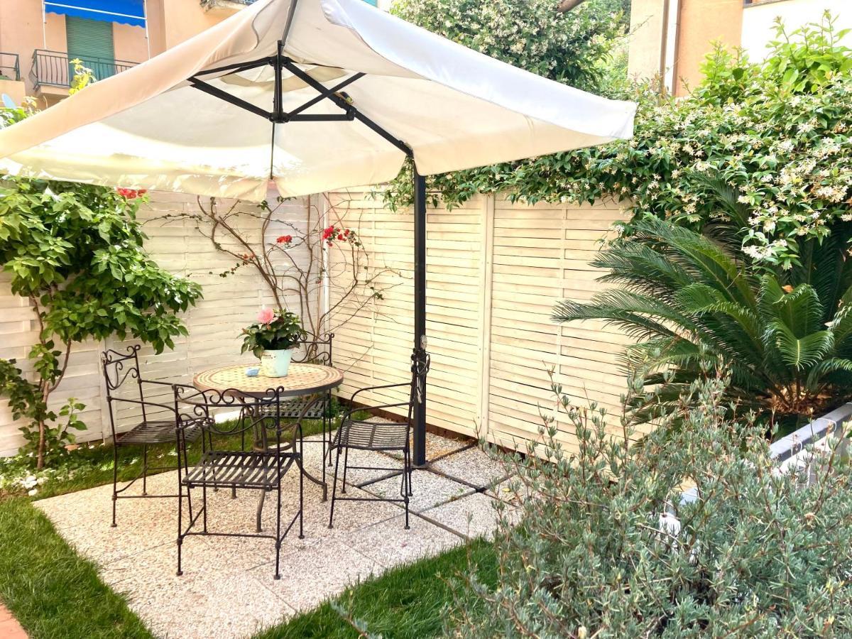 B&B Le Bouganville Lavagna Eksteriør bilde